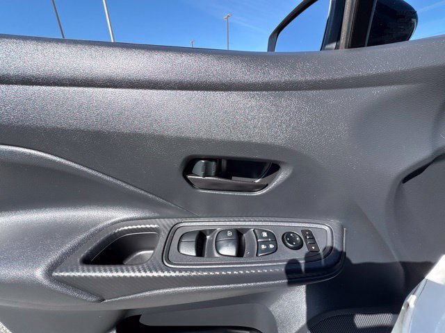 Used 2021 Nissan Versa S FWD image 9