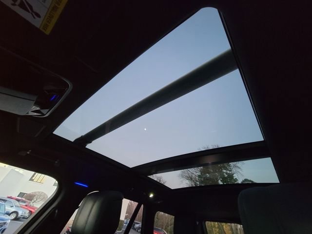 Used 2021 Land Rover Range Rover Westminster Edition image 42