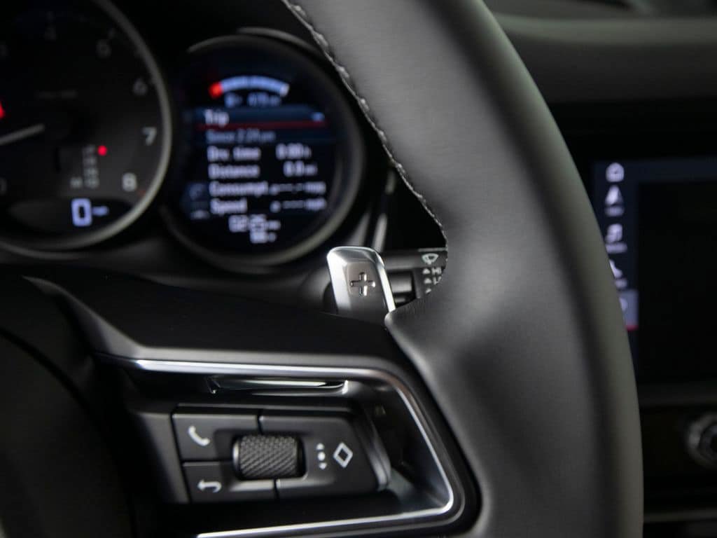 New 2026 Porsche Macan AWD/4WD image 34