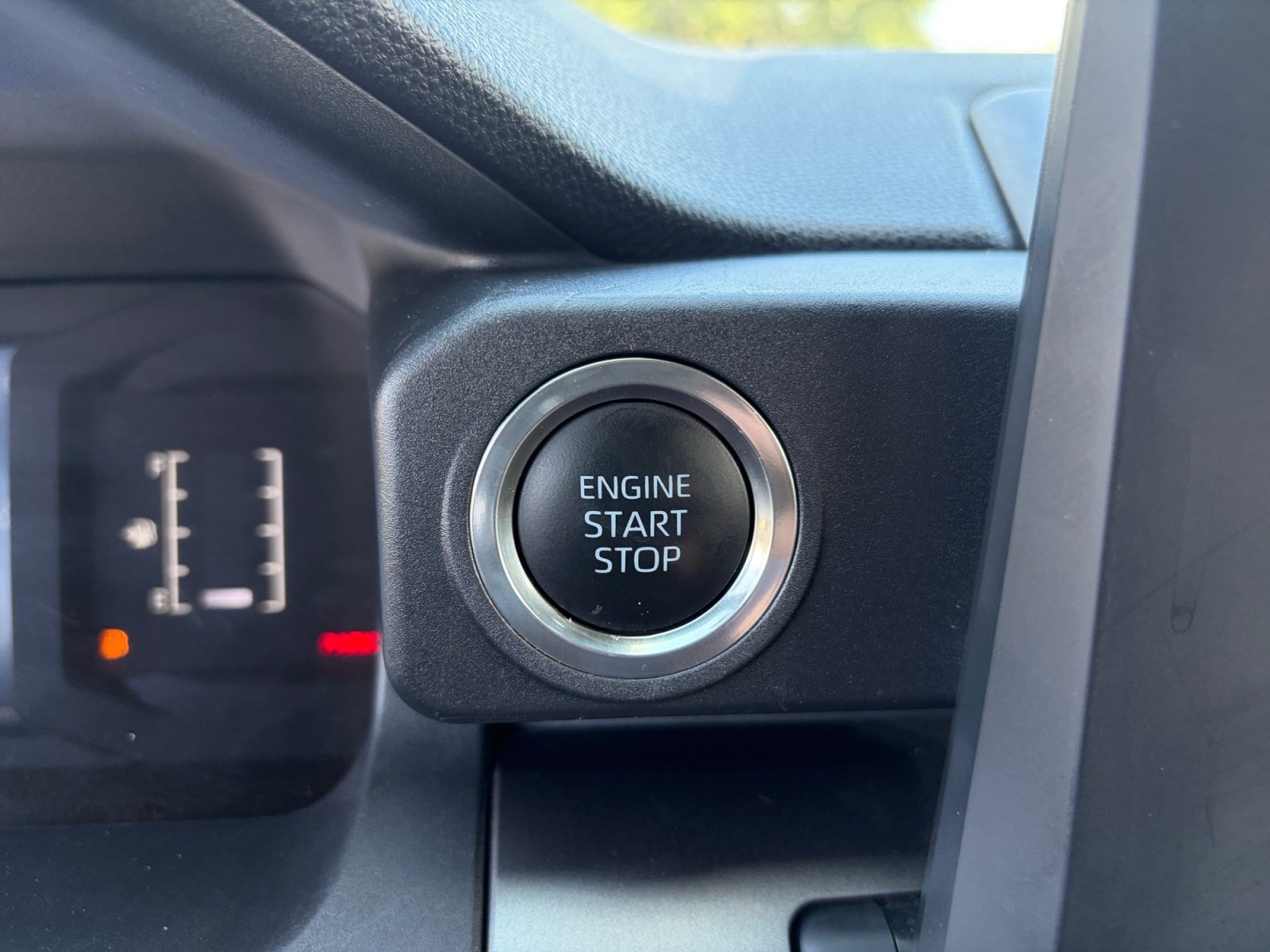 Certified 2025 Toyota 4Runner SR5 AWD/4WD image 20