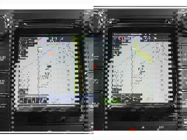 Used 2015 Toyota Camry XSE image 16