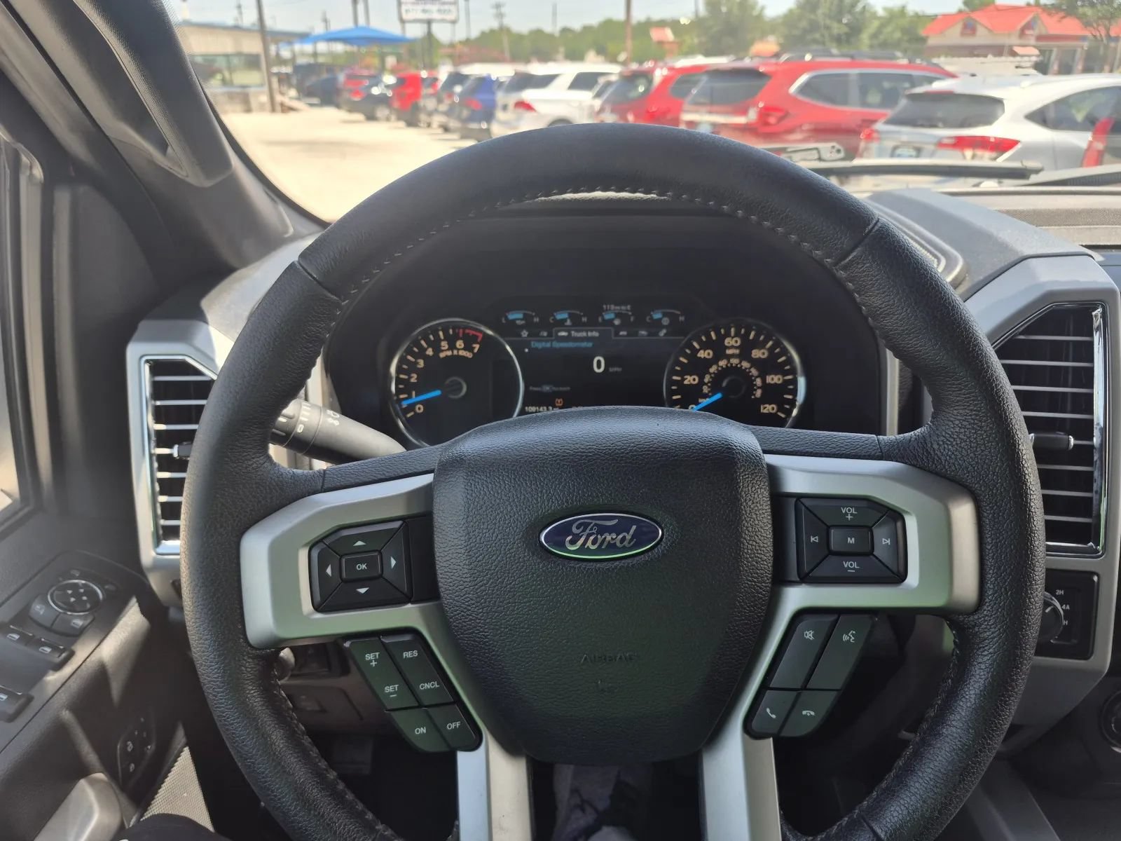 Used 2015 Ford F150 Lariat AWD/4WD image 36