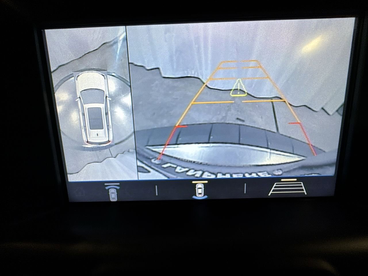 Used 2018 GMC Terrain Denali w/ Advanced Safety Package image 25