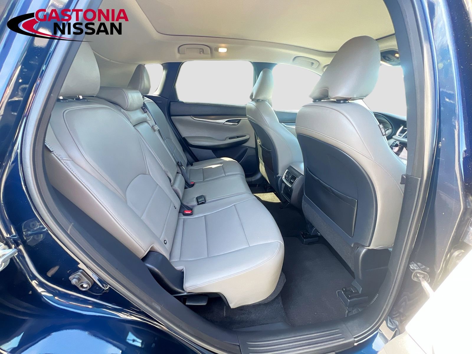 Used 2023 INFINITI QX50 Luxe image 36