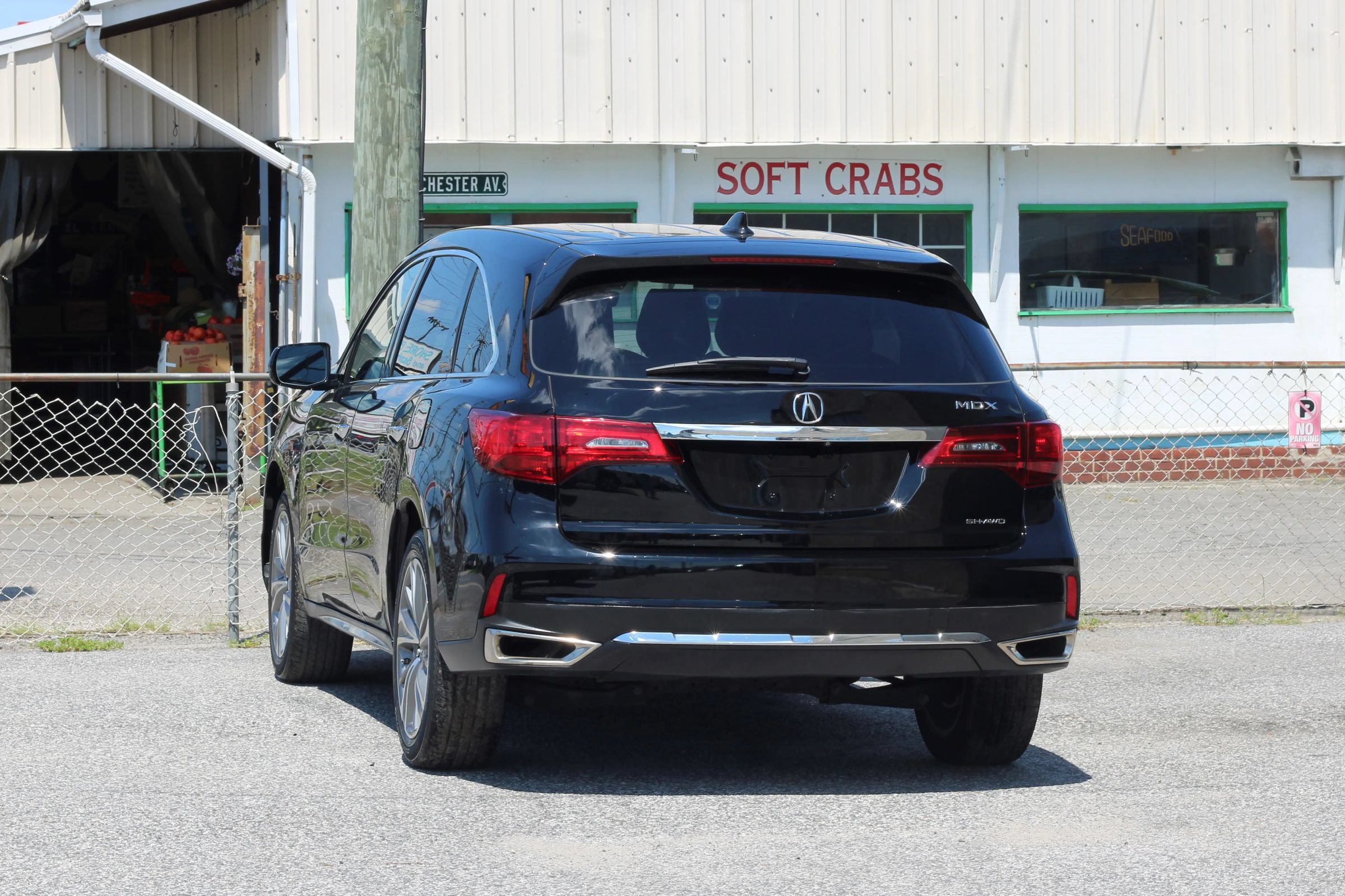 Used 2017 Acura MDX w/ Tech & Entertainment Packag AWD/4WD image 6
