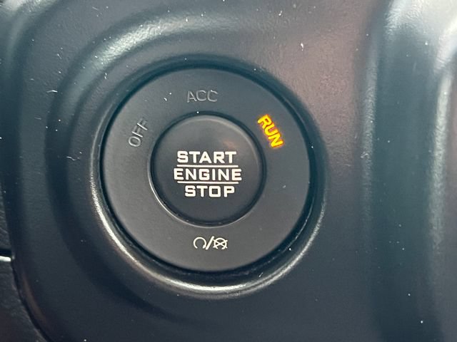 Used 2020 Jeep Wrangler Unlimited Rubicon w/ Uconnect 4C Nav & Sound Group AWD/4WD image 30