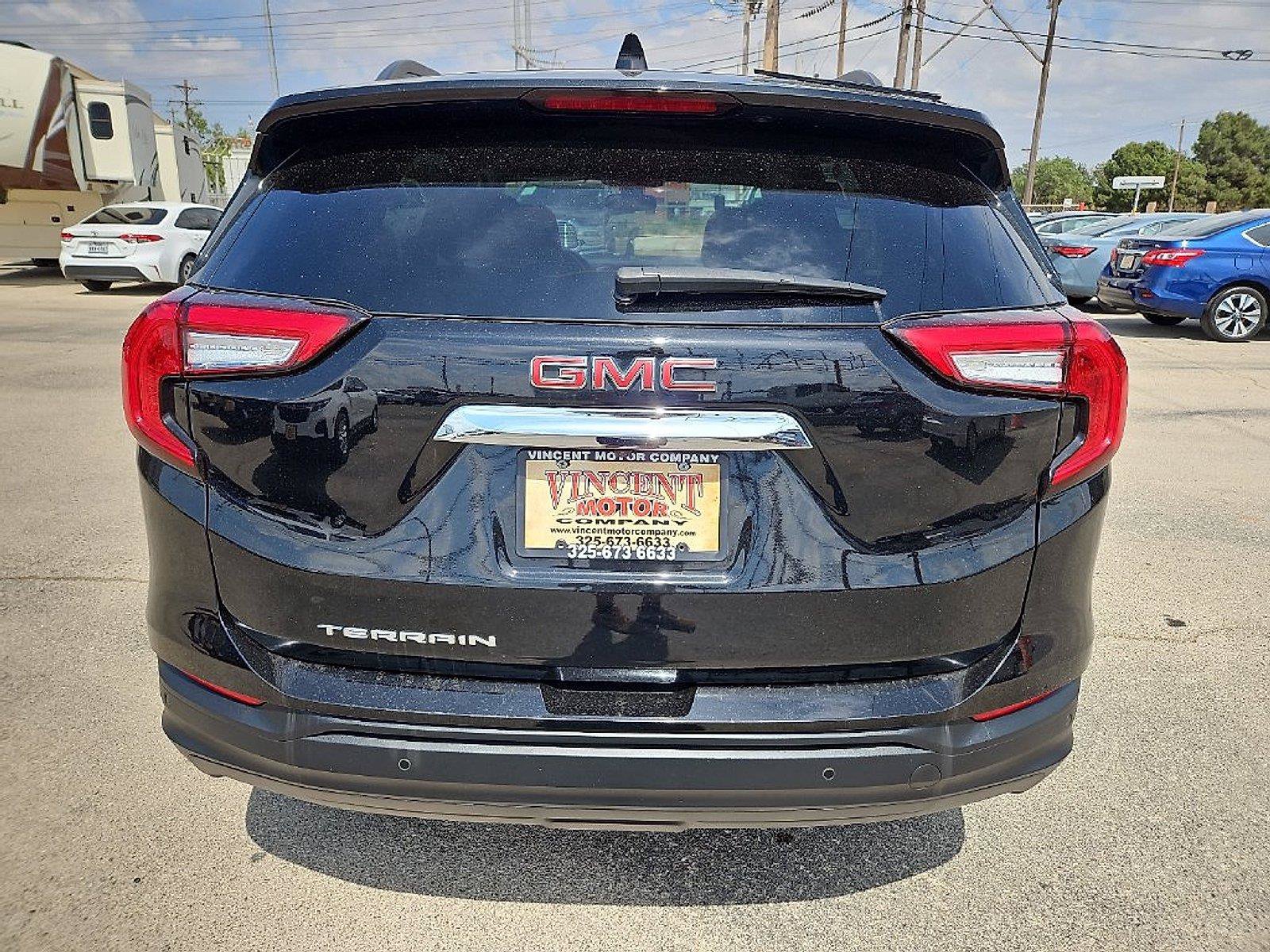 Used 2023 GMC Terrain SLE w/ Driver Convenience Package FWD image 6