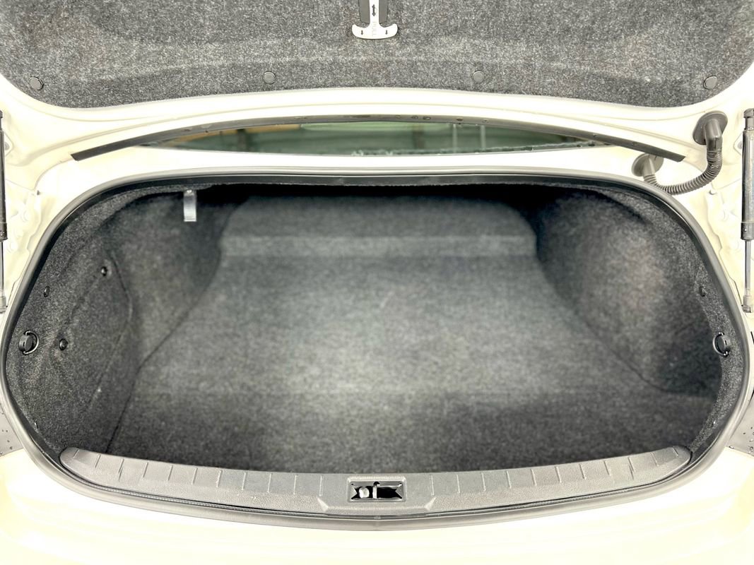 Used 2018 INFINITI Q60 Red Sport 400 w/ Sensory Package 3.0T Sport image 36