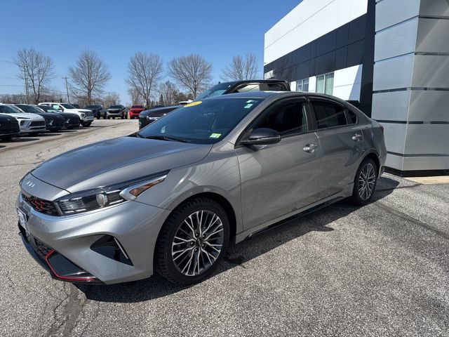 Used 2024 Kia Forte GT-Line w/ GT-Line Premium Package image 3