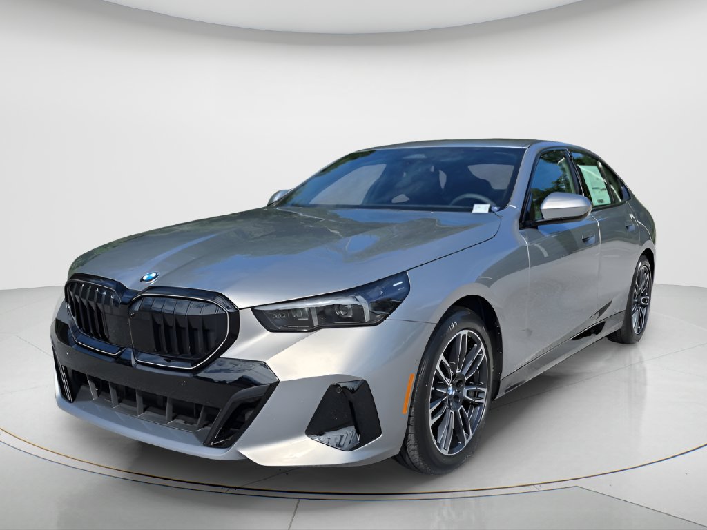 New 2027 BMW 530i xDrive w/ M Sport Package