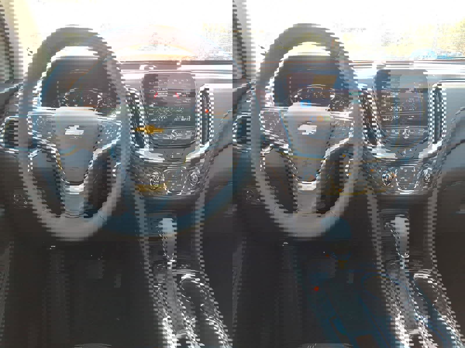 Used 2023 Chevrolet Equinox Premier image 16