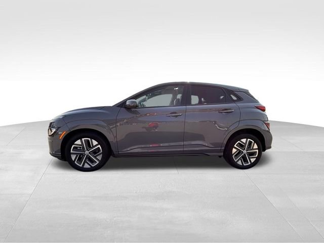 Used 2023 Hyundai Kona Limited w/ Cargo Package image 8
