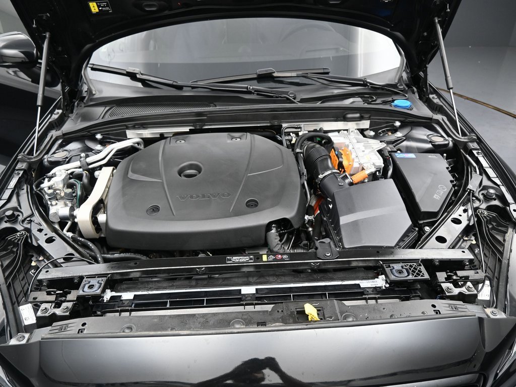 Used 2024 Volvo S60 T8 Ultimate w/ Climate Package image 43