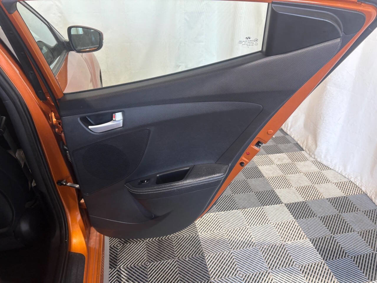 Used 2013 Hyundai Veloster Turbo image 10