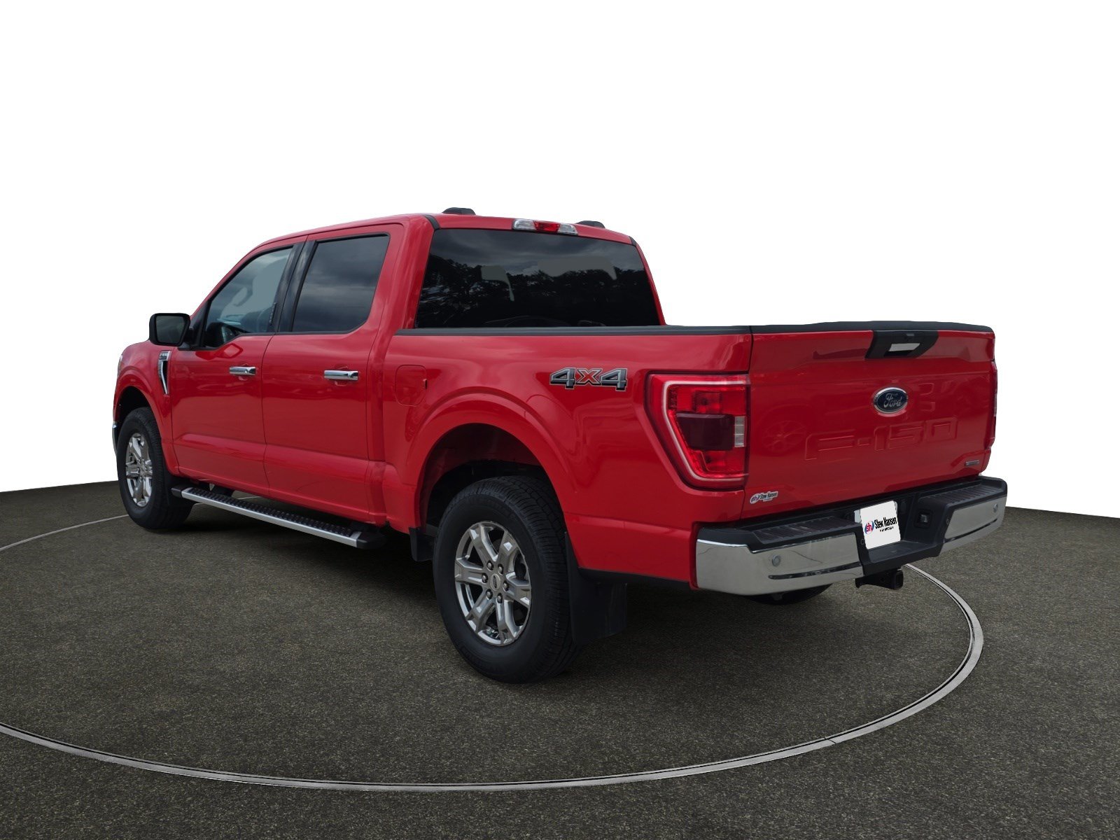 Used 2022 Ford F150 XLT w/ Equipment Group 301A Mid AWD/4WD image 3