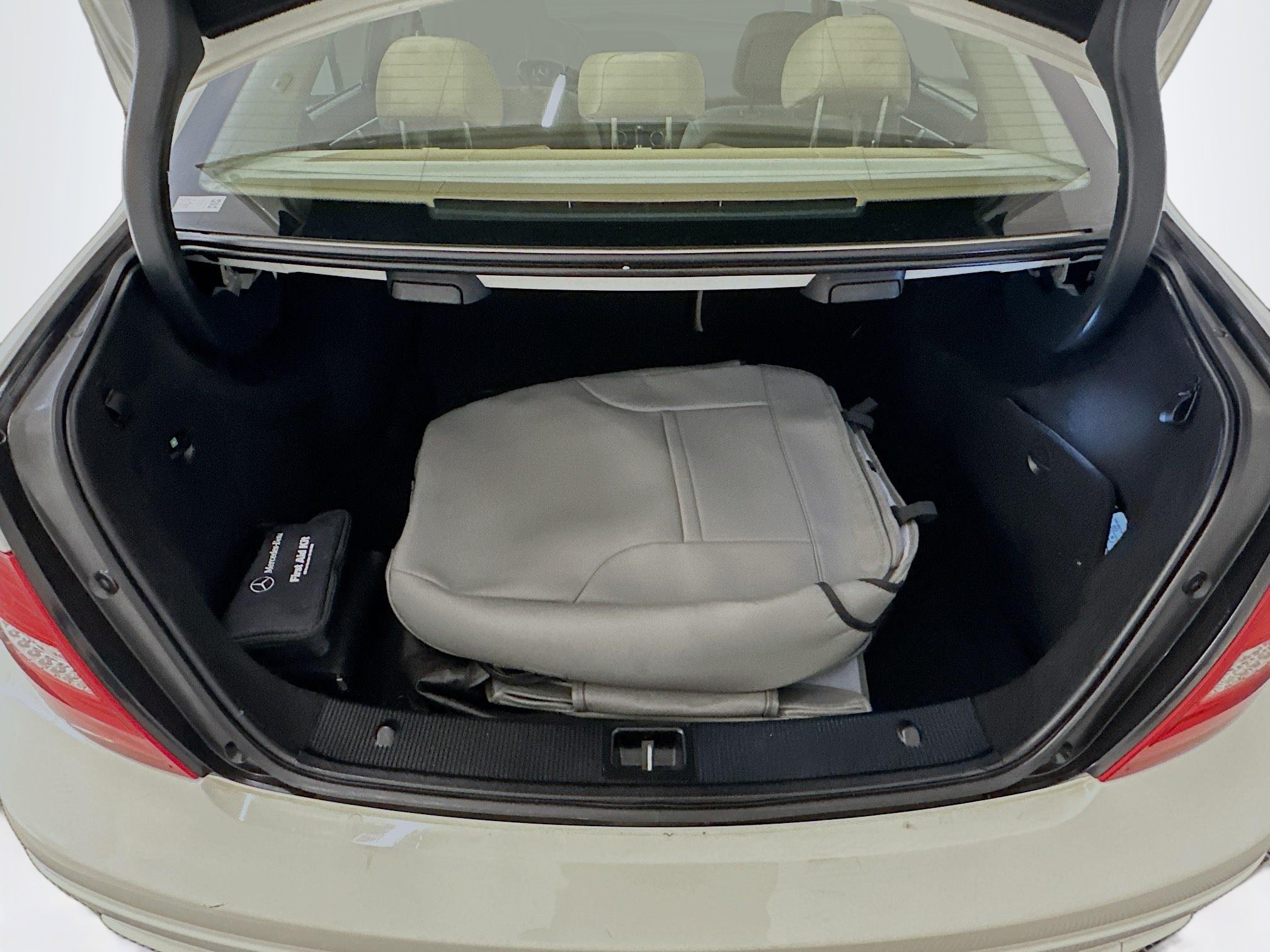 Used 2012 Mercedes-Benz C 300 4MATIC Sedan image 29