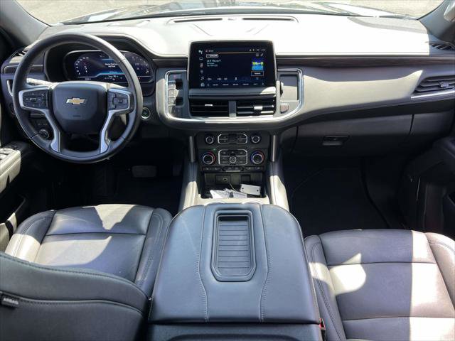 Used 2024 Chevrolet Suburban LT AWD/4WD image 16