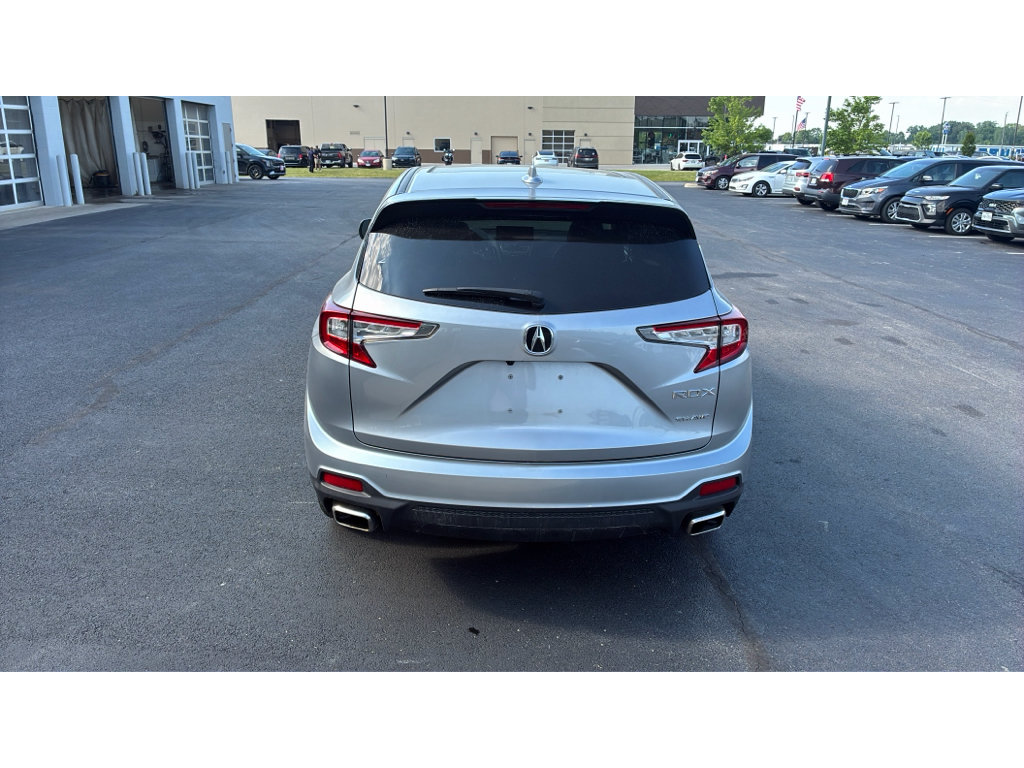 Used 2024 Acura RDX SH-AWD image 5