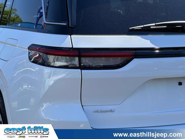 Certified 2024 Jeep Grand Cherokee Summit AWD/4WD image 10