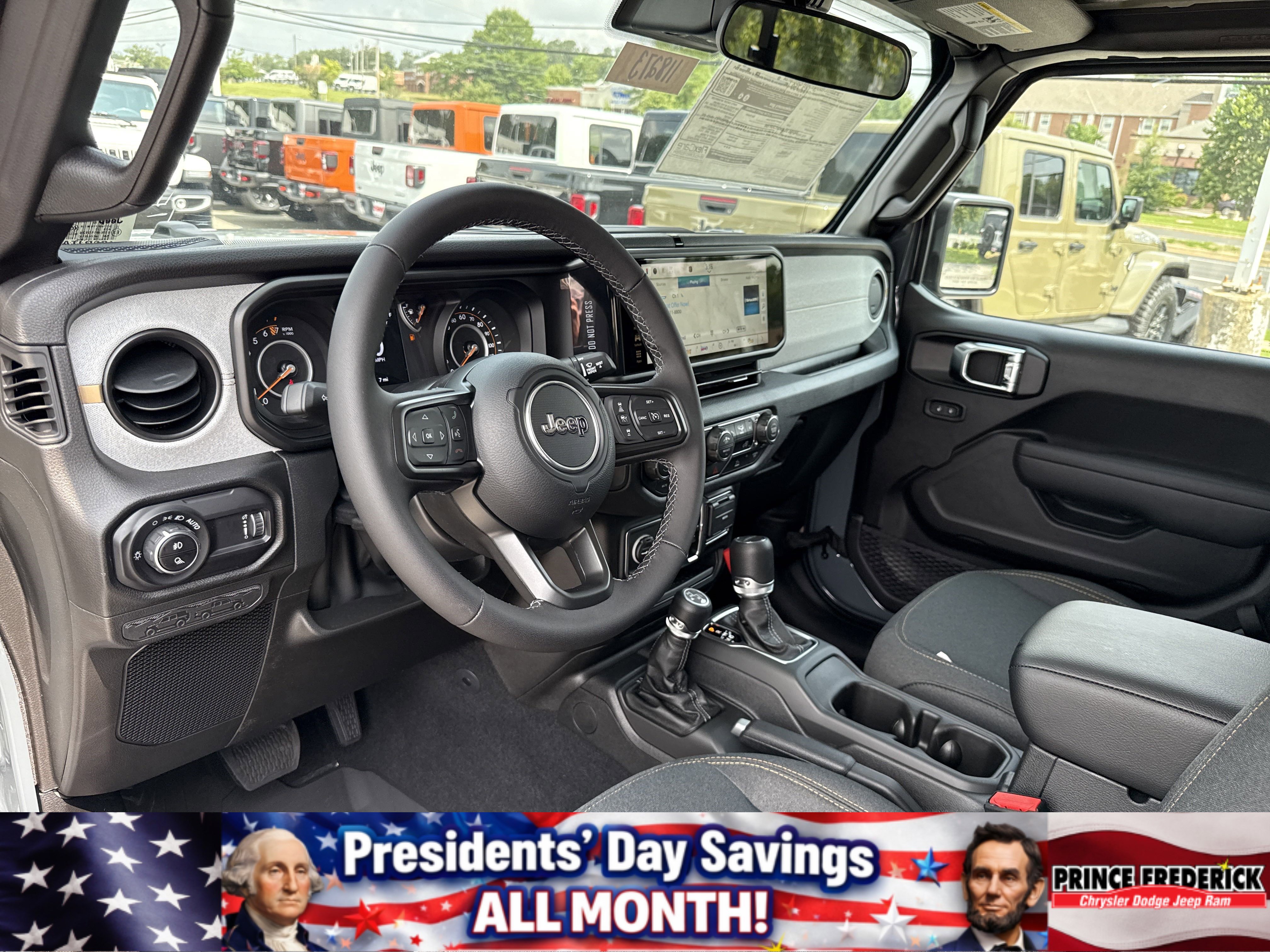 New 2025 Jeep Gladiator Sport image 10