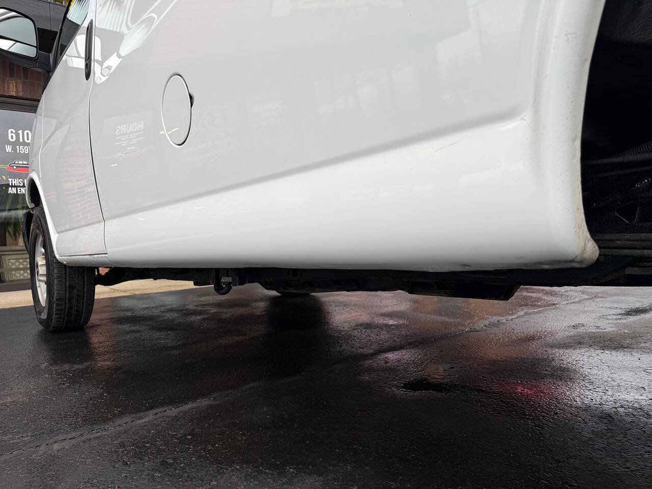 Used 2023 GMC Savana 2500 w/ Driver Convenience Package image 13