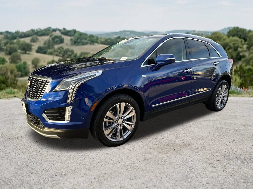 Used 2024 Cadillac XT5 Premium Luxury w/ Technology Package FWD image 3