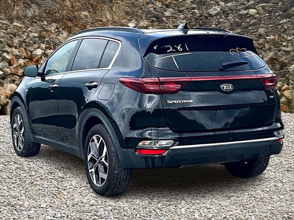 Used 2022 Kia Sportage EX w/ EX Technology Package image 10
