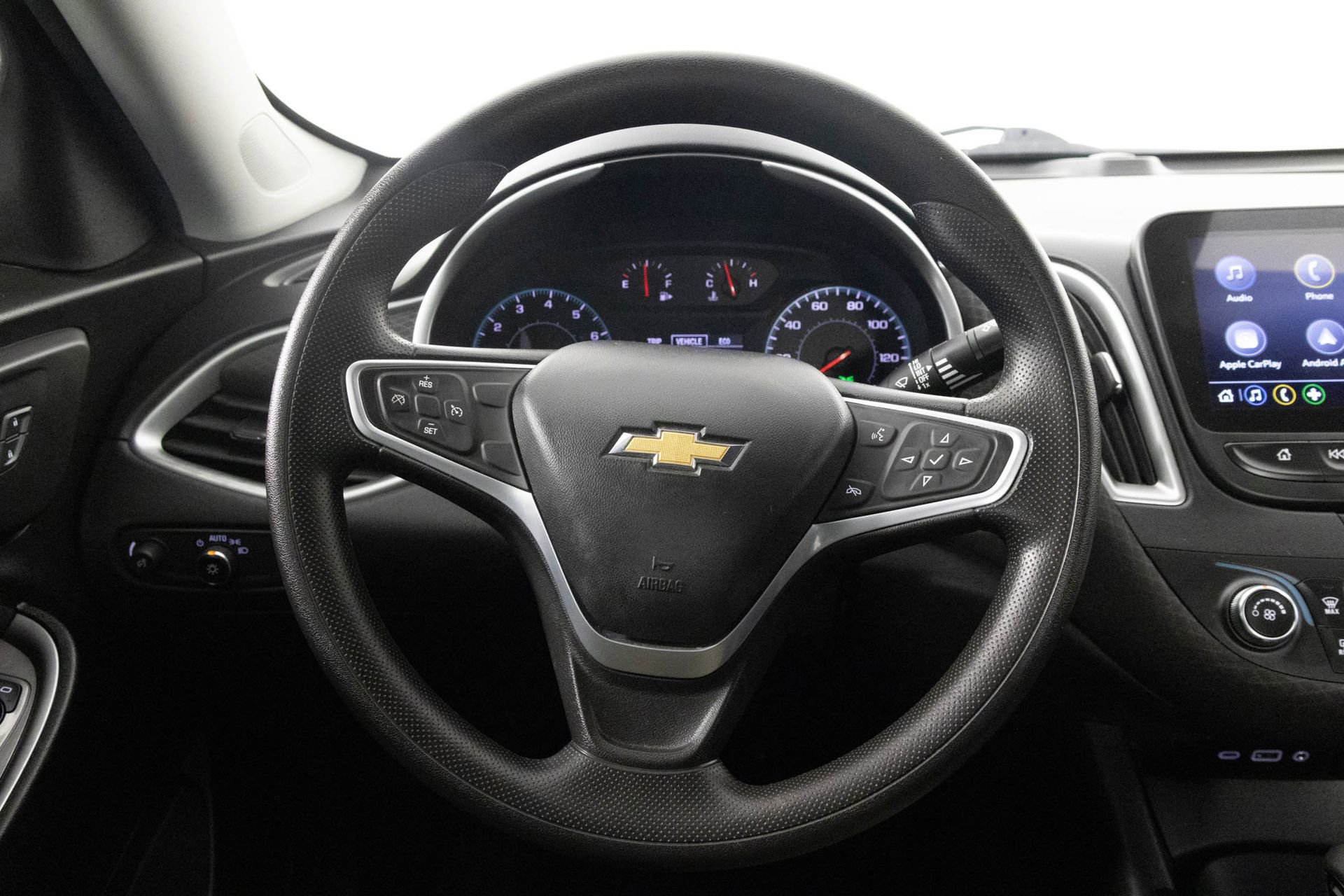 Used 2022 Chevrolet Malibu LS image 27