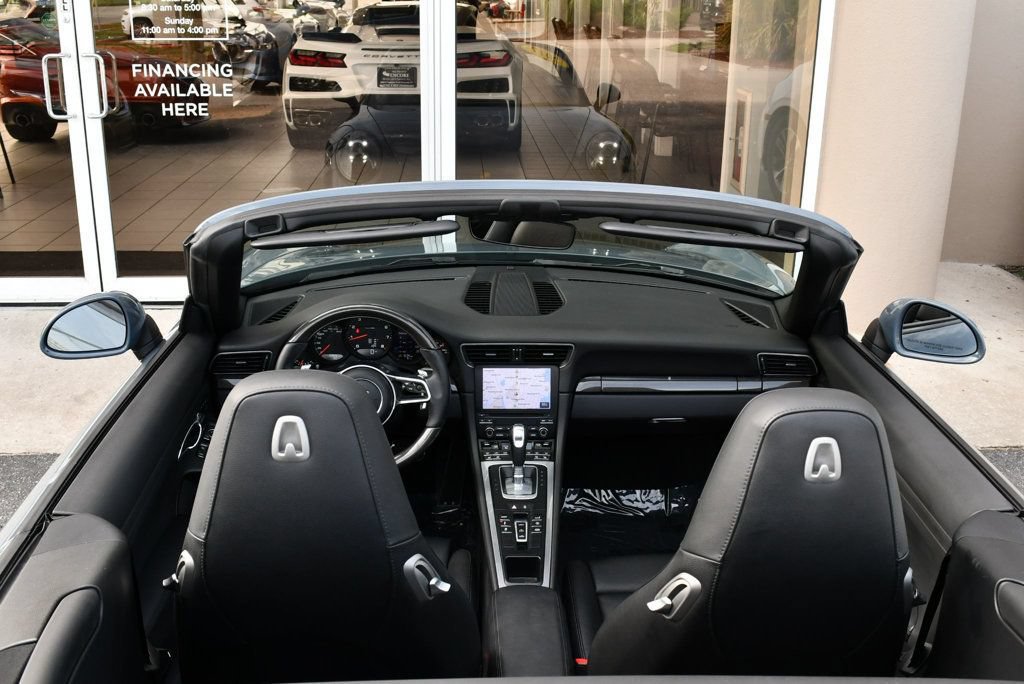 Used 2017 Porsche 911 Carrera image 58