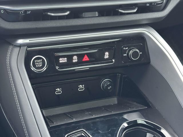 Certified 2025 Audi Q5 Premium Plus w/ Premium Plus image 31