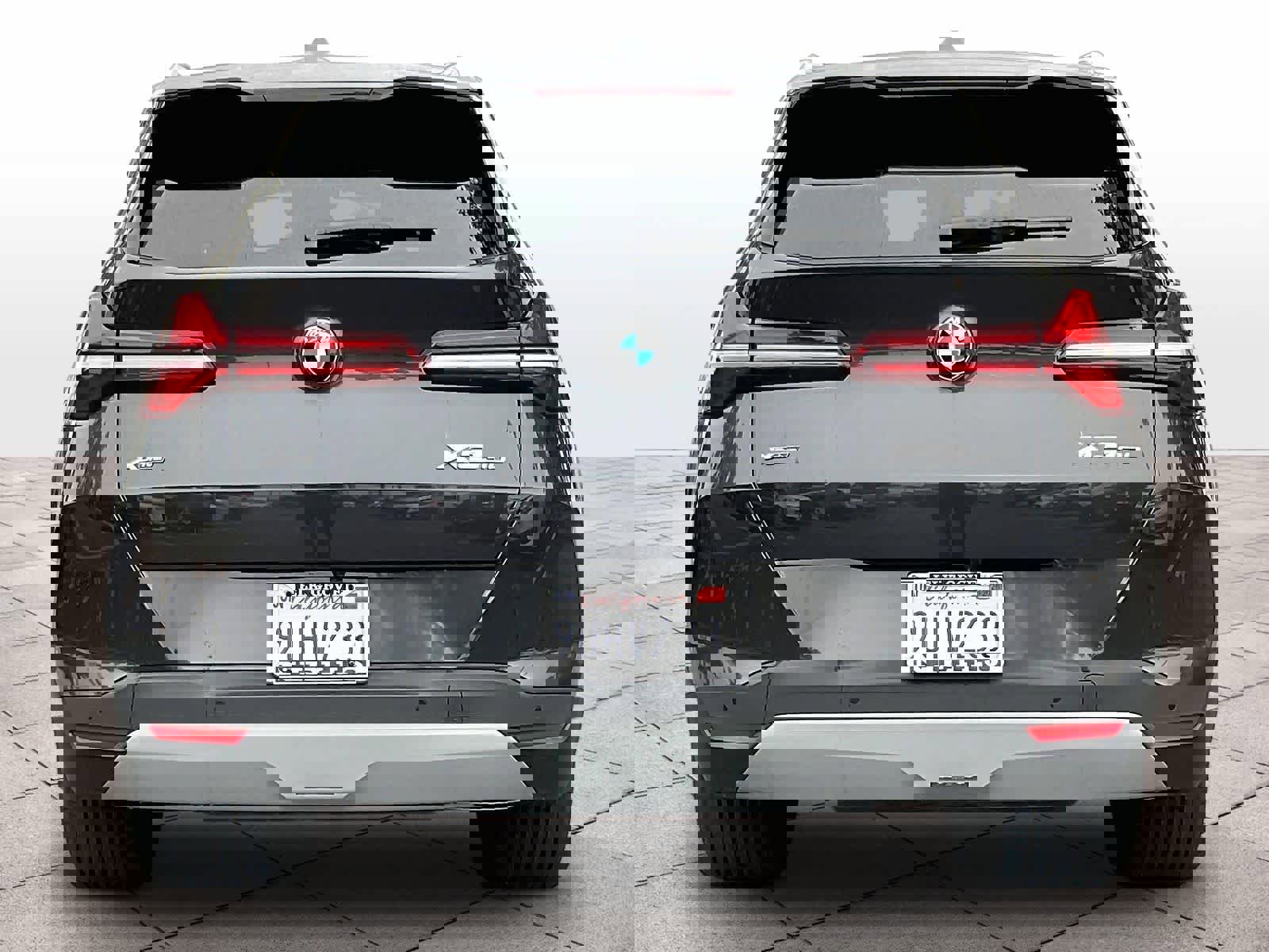 Used 2025 BMW X3 xDrive30i w/ Convenience Package image 7