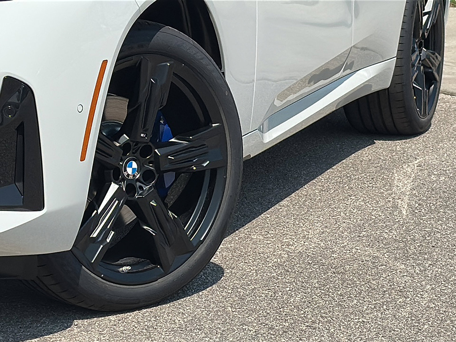 New 2026 BMW X3 xDrive30 image 3