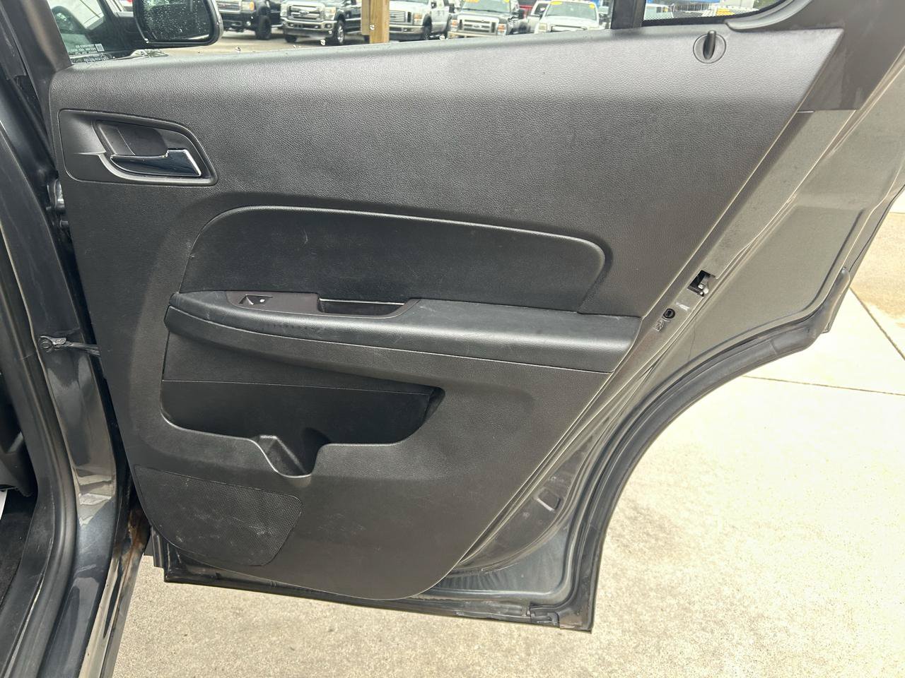 Used 2017 Chevrolet Equinox LT w/ Convenience Package FWD image 15