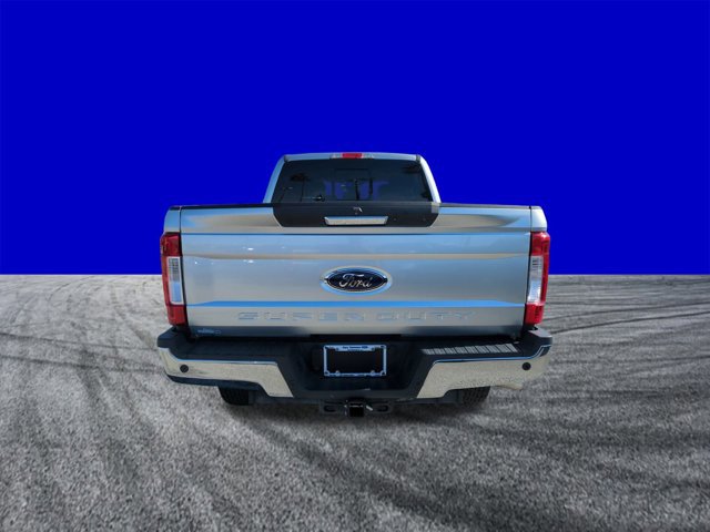 Used 2018 Ford F250 Lariat w/ Chrome Package image 5