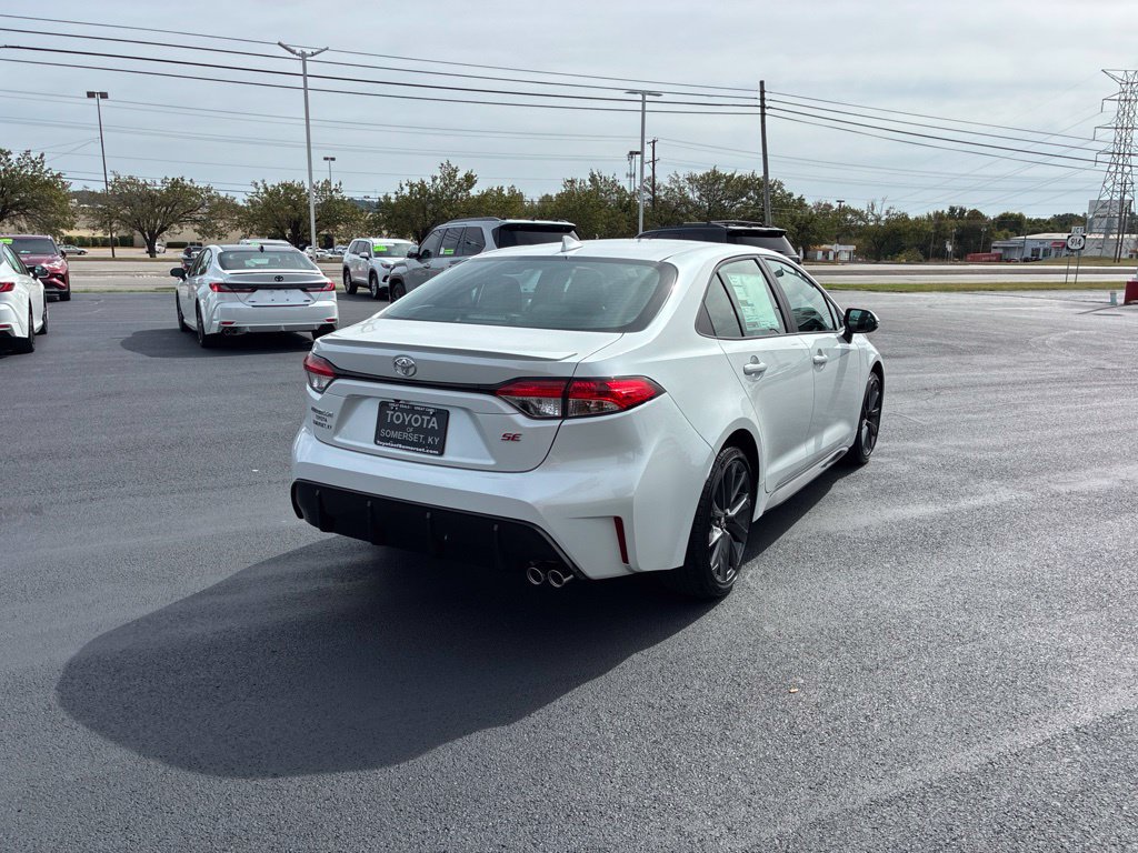New 2027 Toyota Corolla SE FWD image 6