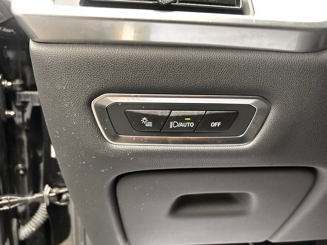 Used 2024 BMW X7 xDrive40i w/ Premium Package AWD/4WD image 19
