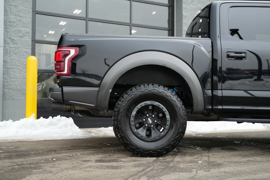Used 2018 Ford F150 Raptor w/ Equipment Group 802A Luxury image 9
