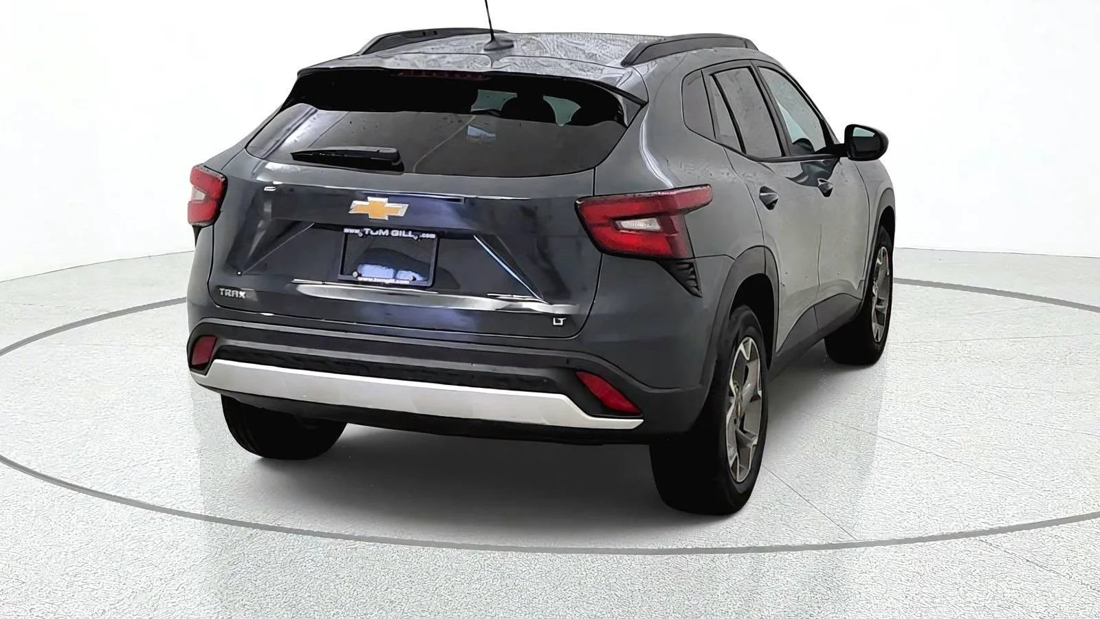 New 2026 Chevrolet Trax LT w/ Sunroof Package FWD image 8