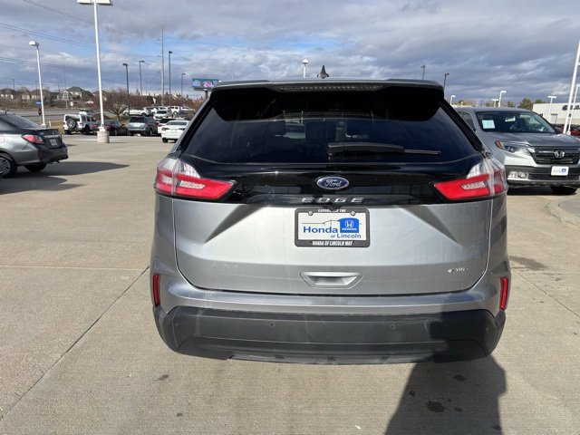 Used 2021 Ford Edge SE image 6