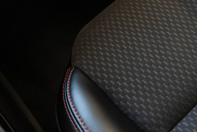 Used 2024 Ford Escape ST-Line image 28