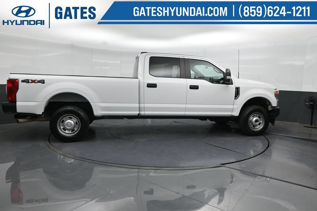 Used 2022 Ford F350 XL w/ Power Equipment Group AWD/4WD image 3
