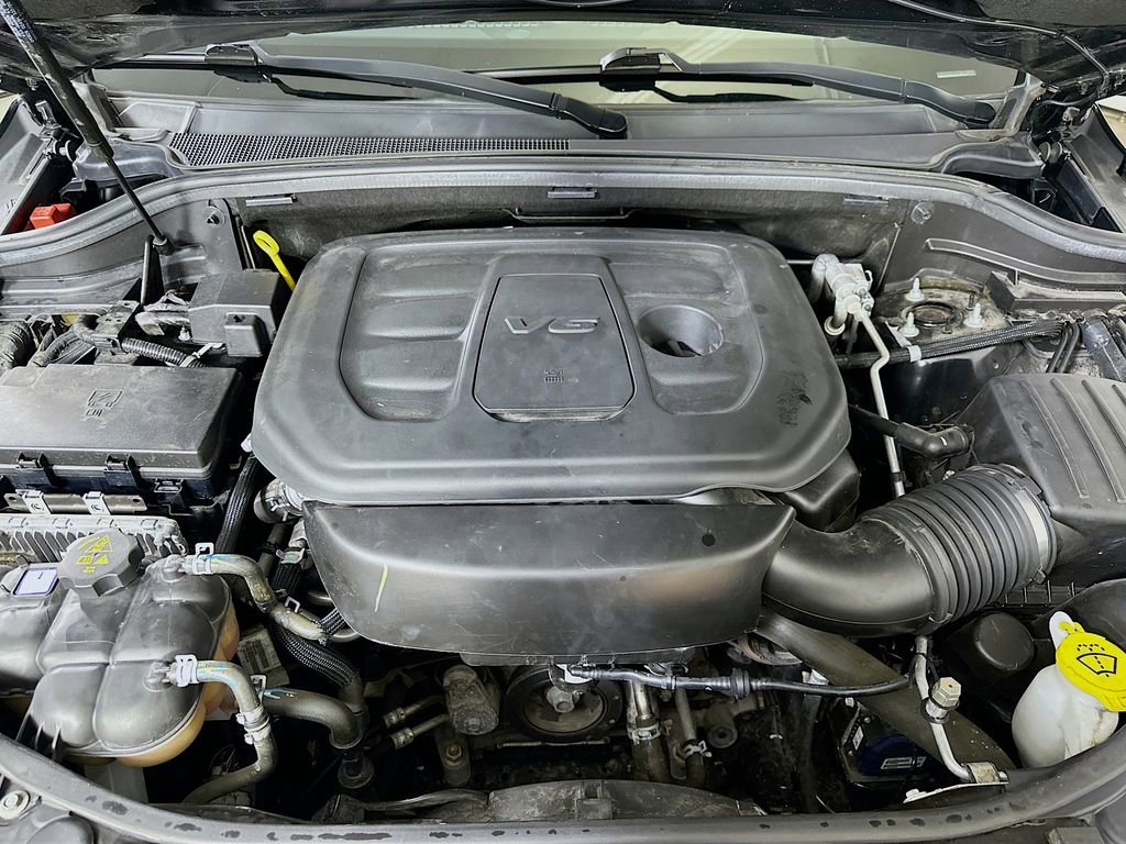 Used 2021 Jeep Grand Cherokee Laredo X image 9