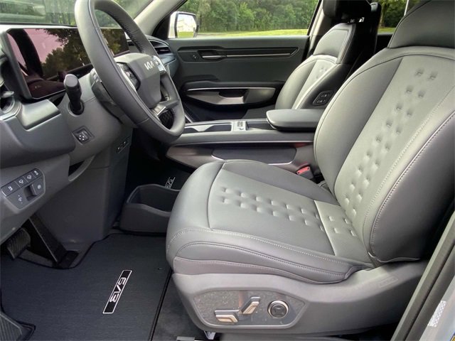 New 2026 Kia EV9 Wind image 13