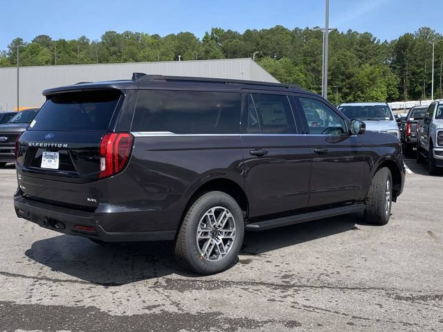 New 2026 Ford Expedition Max Active RWD image 3