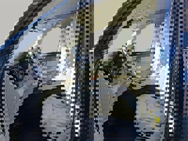 New 2026 Volvo XC90 B6 Ultra image 8