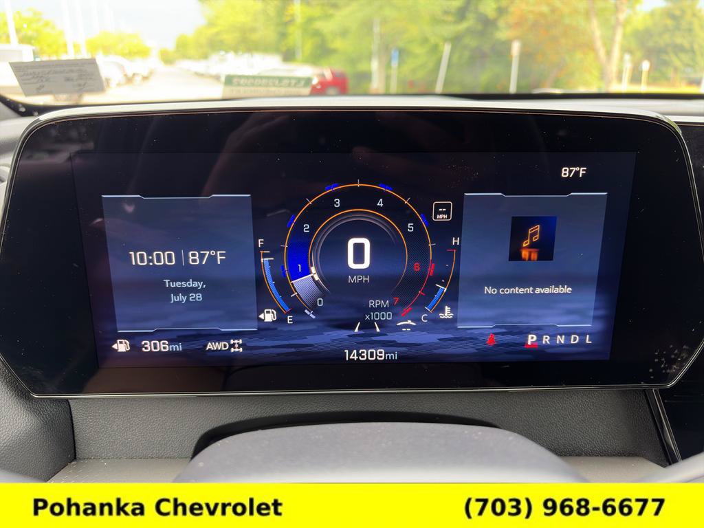 Certified 2025 Chevrolet Traverse LT w/ Driver Confidence Package AWD/4WD image 9