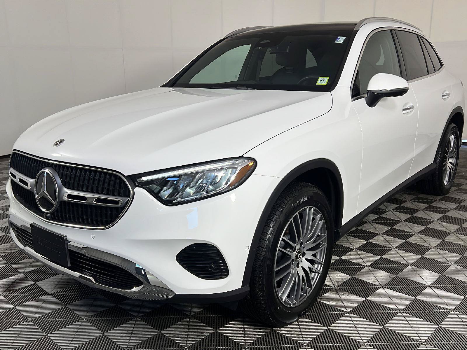 Used 2026 Mercedes-Benz GLC 300 4MATIC image 27