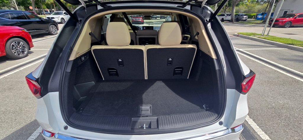 New 2026 Acura MDX w/ Technology Package FWD image 35