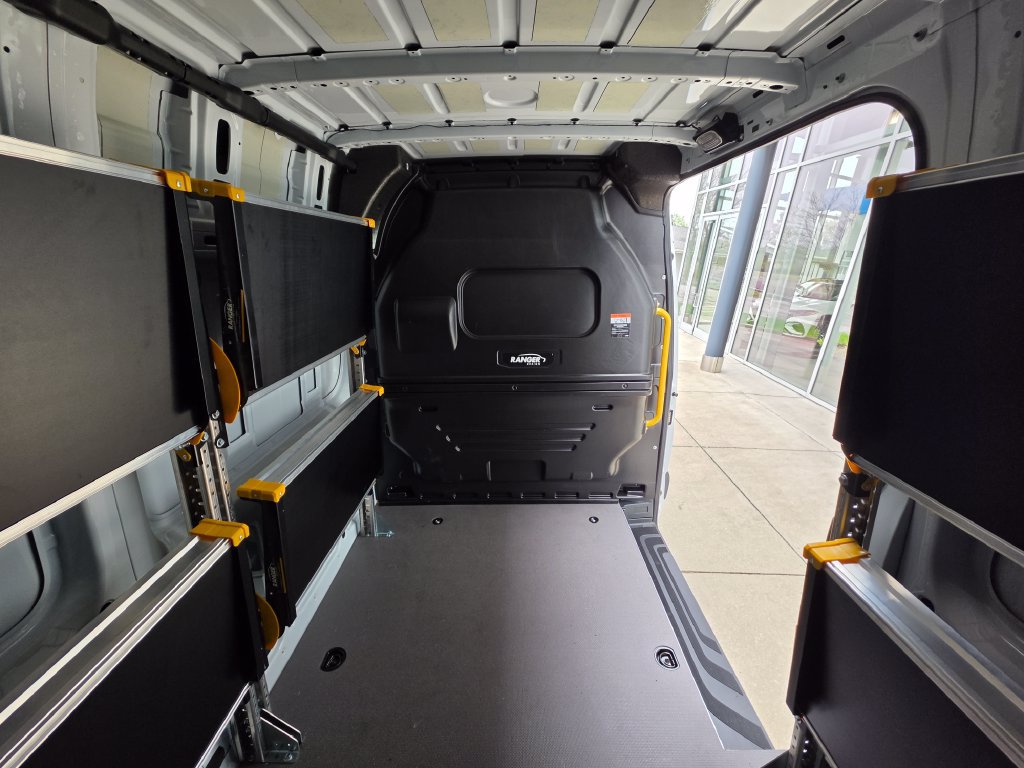 New 2026 Mercedes-Benz Sprinter 2500 image 25