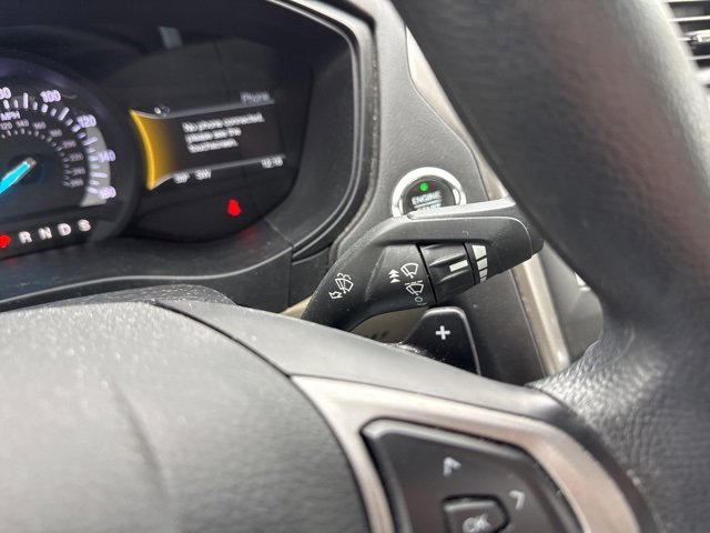 Used 2018 Ford Fusion SE w/ Fusion SE Technology Package image 23